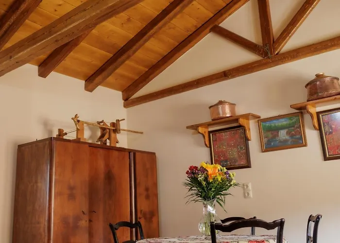 度假居 Taygeti's Mountain