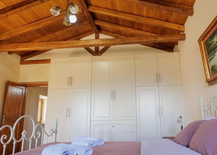 Taygeti's Mountain 度假居 *